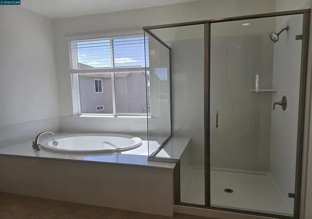 Photo 4 of Single family home for sale at 1530 Rockwood Dr, Pittsburg, CA 94565 | MLS# 41131197 | Listing updated on 2026-10-10