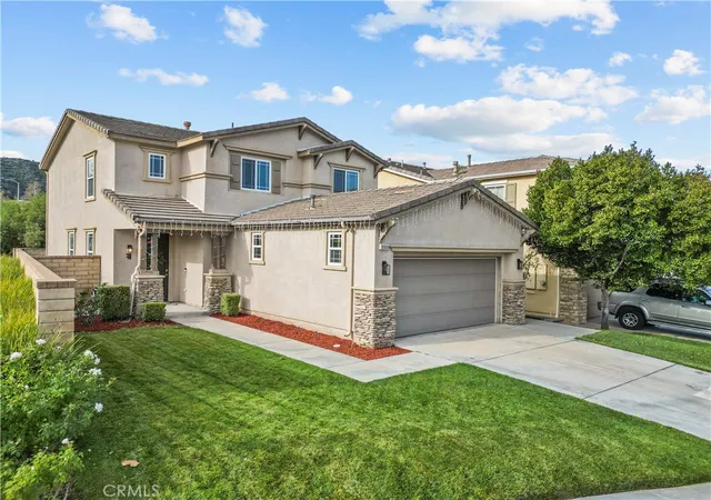 Homes for sale in Saugus, CA | 19904 Holly Dr, Saugus, CA 91350 | MLS# SR26082280