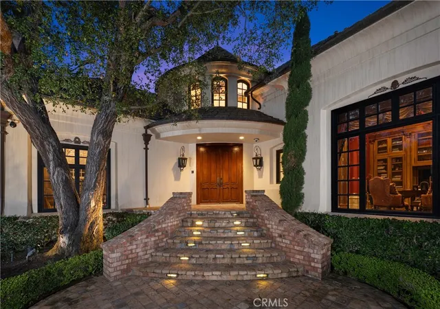 Photo 3 of Mansion for sale at 10 Old Ranch Rd, Laguna Niguel, CA 92677 | MLS# OC26077387 | Listing updated on 2026-04-17