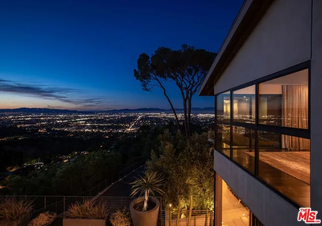 2nd image of 3337 Beverly Ranch Rd, Beverly Hills, CA 90210 | MLS# 26738761