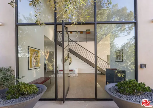 3rd image of 3337 Beverly Ranch Rd, Beverly Hills, CA 90210 | MLS# 26738761