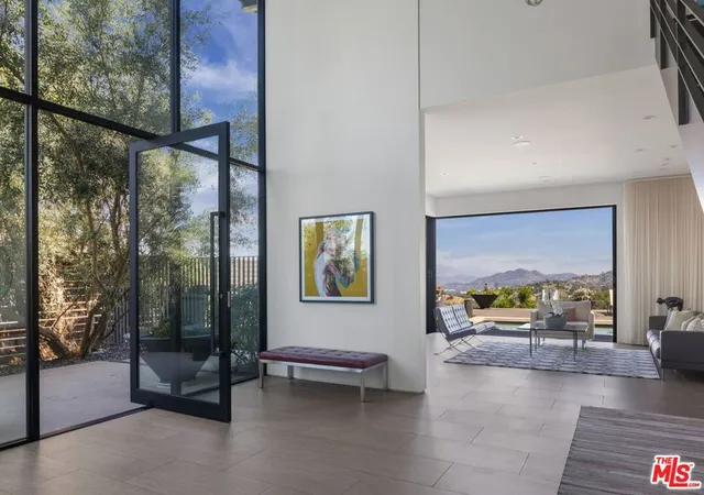 5th image of 3337 Beverly Ranch Rd, Beverly Hills, CA 90210 | MLS# 26738761