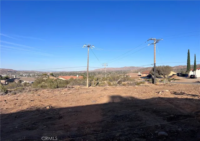 2nd image of 54610 Navajo, Yucca Valley, CA 92284 | MLS# JT26082443