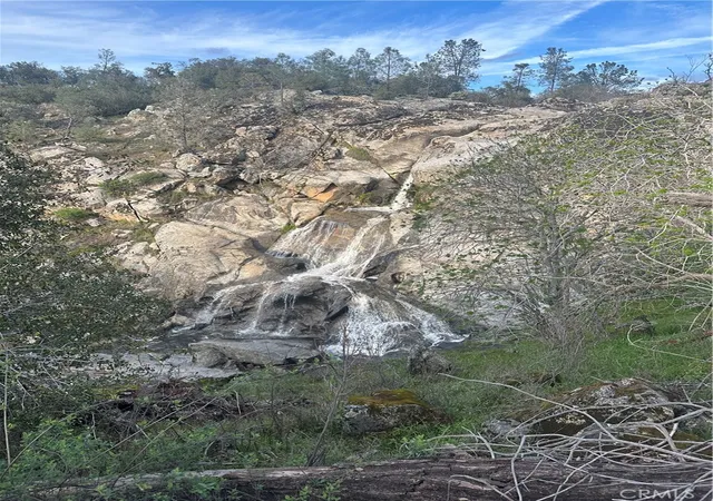 3rd image of 0 Meadow Ridge Rd, Coarsegold, CA 93614 | MLS# FR26082460