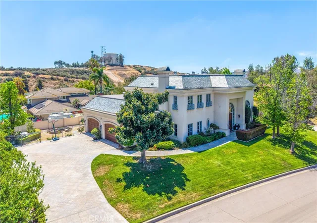 Photo 2 of Single family home for sale at 30573 E Sunset S, Redlands, CA 92373 | MLS# IG26074614 | Listing updated on 2026-09-08