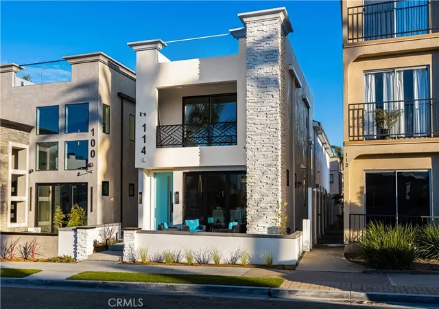 Photo 3 of Single family home for sale at 114 2nd, Seal Beach, CA 90740 | MLS# PW26082503 | Listing updated on 2026-09-20