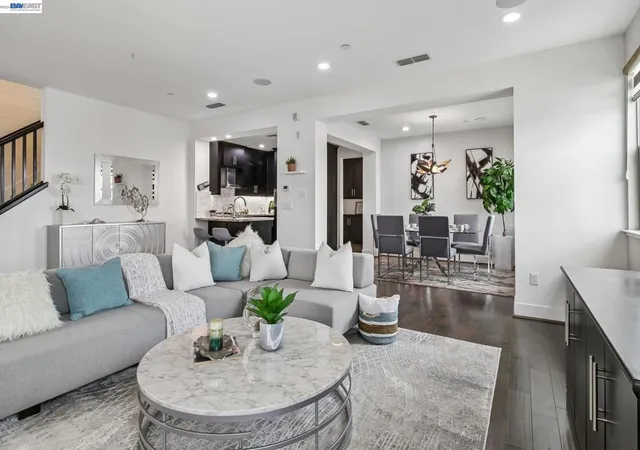 4th image of 601 Sandalwood Dr, Livermore, CA 94551