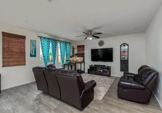 3rd image of 5128 Ederia Wy, Bakersfield, CA 93313 | MLS# V1-35849