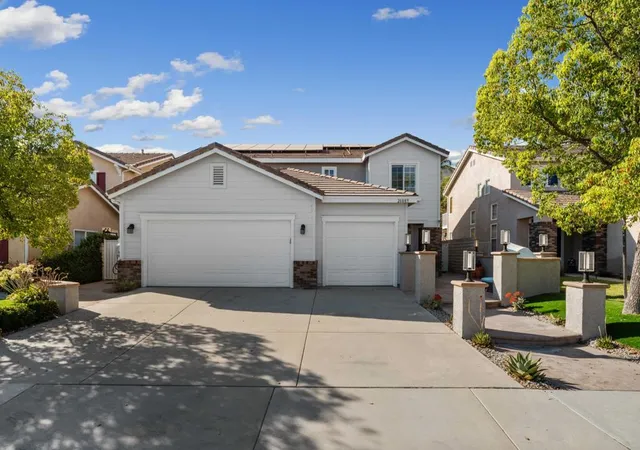 1st image of 26089 Salinger Ln, Stevenson Ranch, CA 91381 | MLS# 219146548DA