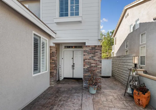 3rd image of 26089 Salinger Ln, Stevenson Ranch, CA 91381 | MLS# 219146548DA