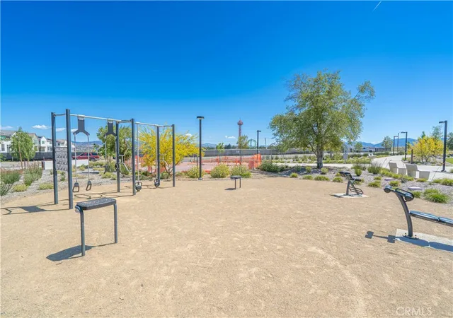 61st image of 27212 Diamon Peak Ln #203, Valencia, CA 91381 | MLS# SR26082792