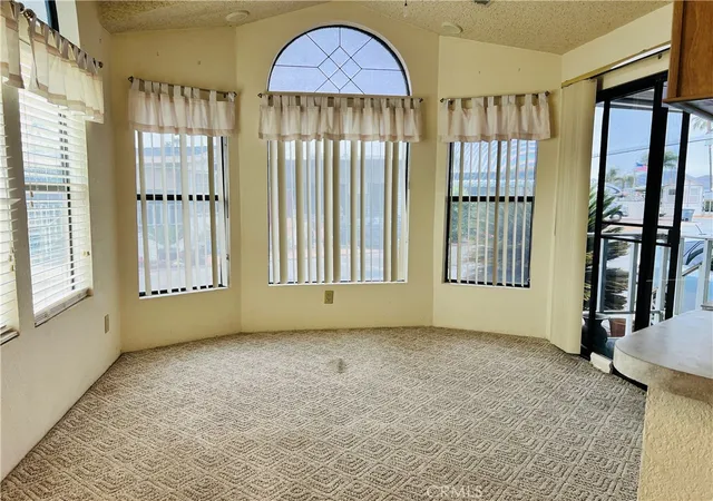 Photo 3 of Sale Pending at 1295 S Cawston #272, Hemet, CA 92545 | MLS# SW26082873 | Listing updated on 2026-10-06