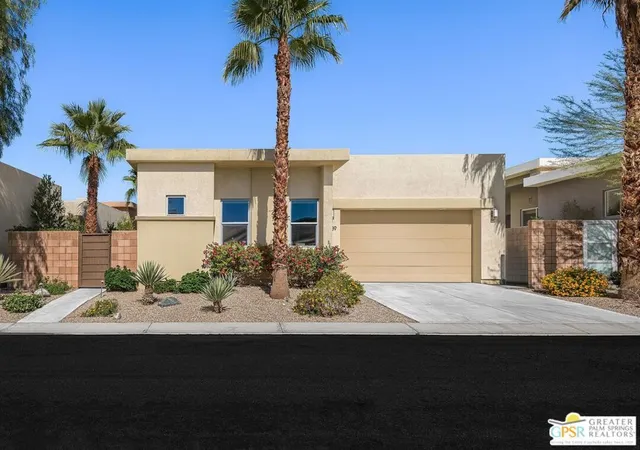 Photo 2 of Single family home for sale at 4239 Indigo St, Palm Springs, CA 92262 | MLS# 26711041PS | Listing updated on 2026-09-28