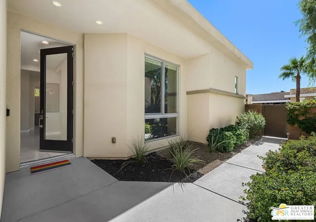 Photo 3 of Single family home for sale at 4239 Indigo St, Palm Springs, CA 92262 | MLS# 26711041PS | Listing updated on 2026-09-28