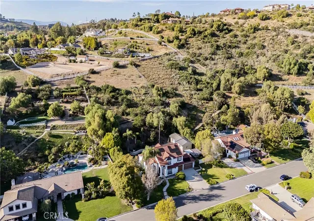3rd image of 13049 Sunny Ln, Santa Rosa Valley, CA 93012 | MLS# TR26081755