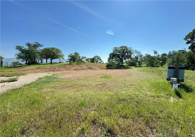 2nd image of 3295 Blue Oak Dr, Catheys Valley, CA 95306 | MLS# MC26082764
