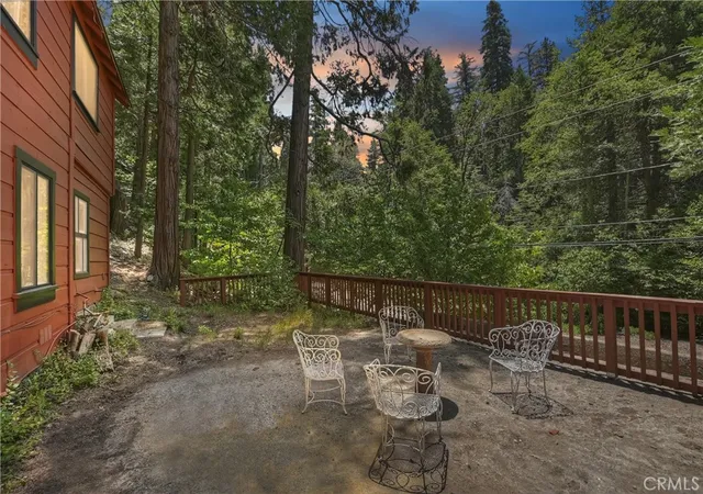 5th image of 425 Blue Jay Canyon, Blue Jay, CA 92317 | MLS# IG26082905
