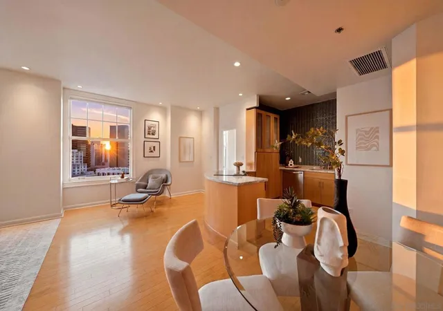 2nd image of 702 Ash #509, San Diego, CA 92101 | MLS# 260009161SD