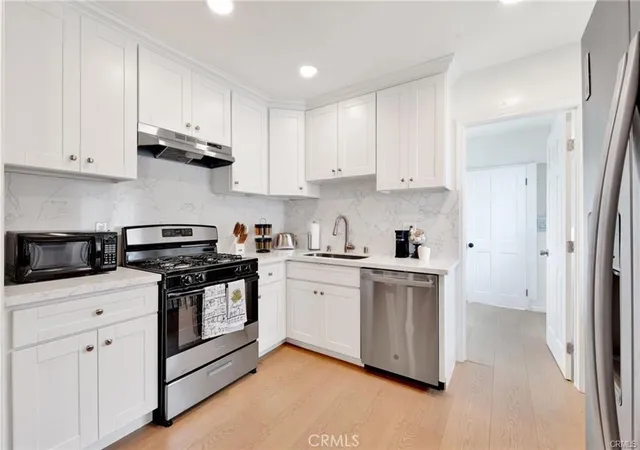 Homes for sale in Los Angeles, CA | 3959 Halldale, Los Angeles, CA 90062 | MLS# CV26082942