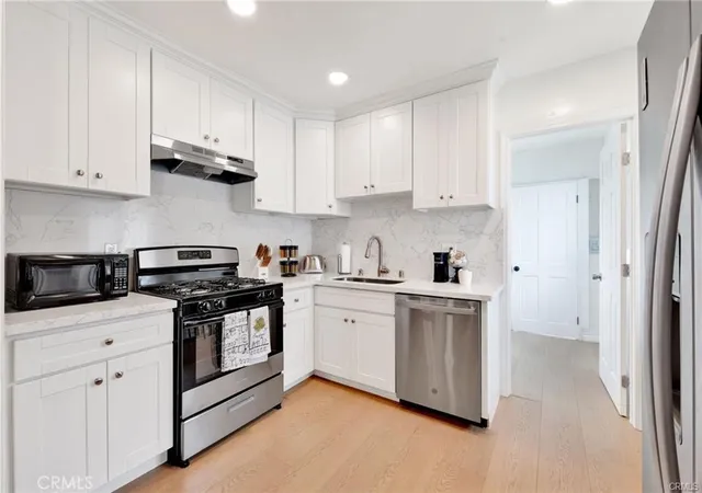 Homes for sale in Los Angeles, CA | 3959 Halldale, Los Angeles, CA 90062 | MLS# CV26082942