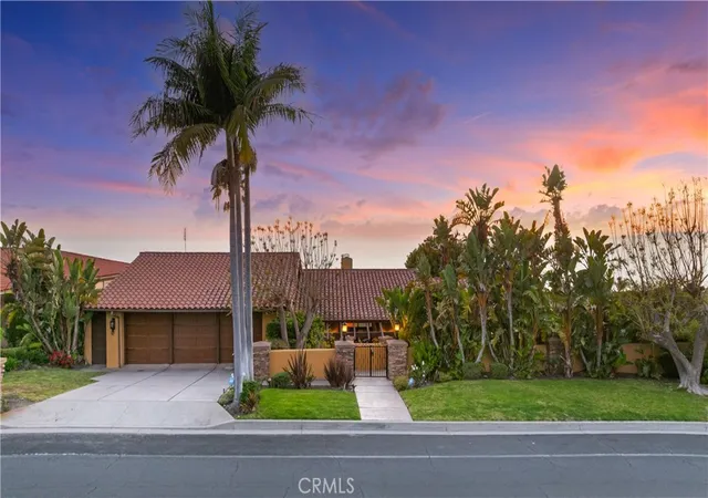 Homes for sale in Palos Verdes Estates, CA | 1465 Via Coronel, Palos Verdes Estates, CA 90274 | MLS# TR26082943