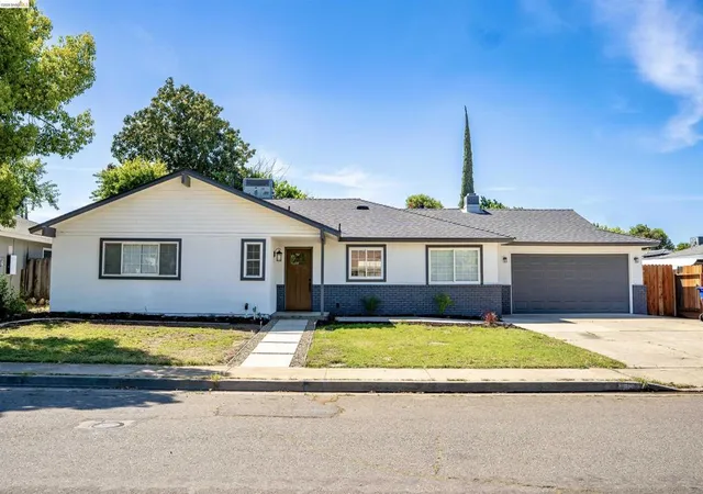 Homes for sale in Atwater, CA | 352 Terri Dr, Atwater, CA 95301 | MLS# 41131323