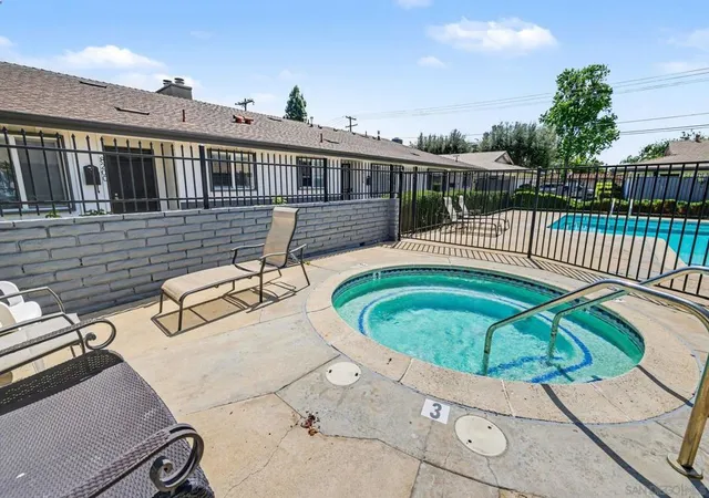 Homes for sale in Escondido, CA | 818 E Washington #C, Escondido, CA 92025 | MLS# 260009173SD