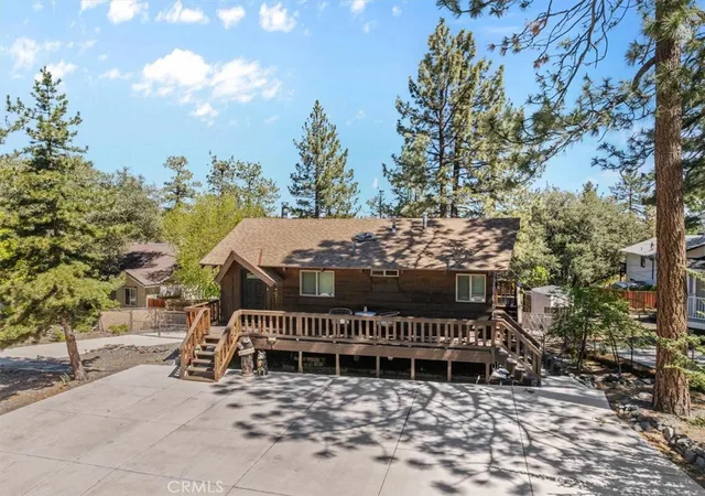 4th image of 5243 Desert View, Wrightwood, CA 92397 | MLS# HD26082419