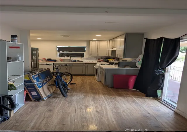 Photo 3 of Sale Pending at 2153 Fitzgerald, Commerce, CA 90040 | MLS# PF26083027 | Listing updated on 2026-09-29