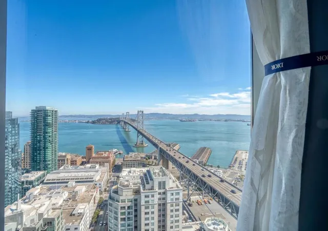 Homes for sale in San Francisco, CA | 401 Harrison St #33D, San Francisco, CA 94105 | MLS# ML82043433