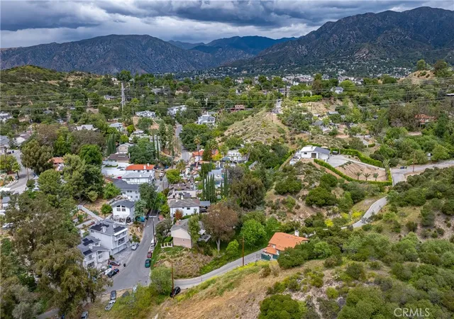 4th image of 7266 Tranquil Dr, Tujunga, CA 91042 | MLS# IV26081108