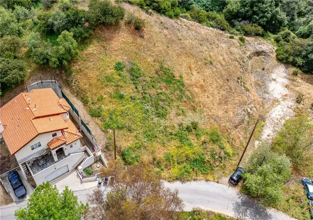 5th image of 7266 Tranquil Dr, Tujunga, CA 91042 | MLS# IV26081108