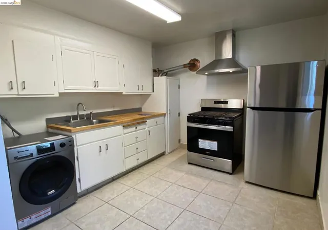 4th image of 30 1St St, Richmond, CA 94801 | MLS# 41131346