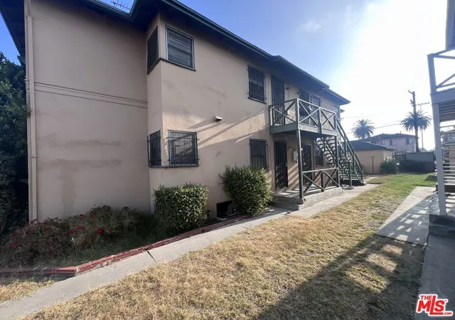 2nd image of 6130 S Hobart Blvd, Los Angeles, CA 90047 | MLS# 26704629