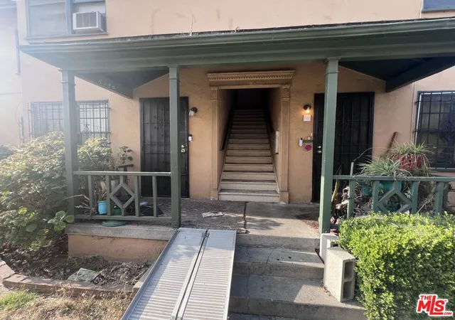 5th image of 6130 S Hobart Blvd, Los Angeles, CA 90047 | MLS# 26704629