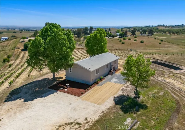 Homes for sale in Paso Robles, CA | 5720 Serrano, Paso Robles, CA 93446 | MLS# NS26083065