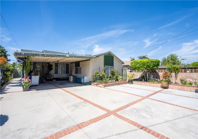 2nd image of 12849 Montague, Pacoima, CA 91331 | MLS# SR26081629