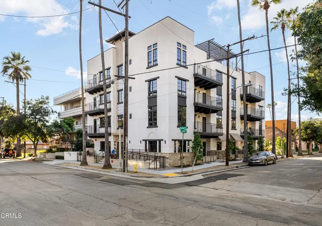Homes for sale in Pasadena, CA | 139 S Oak Knoll Ave #303, Pasadena, CA 91101 | MLS# P1-26709
