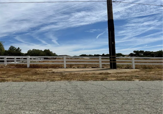 Photo 3 of Manufactured home for sale at 21520 Gold Valley, Perris, CA 92570 | MLS# IV26082738 | Listing updated on 2026-10-05