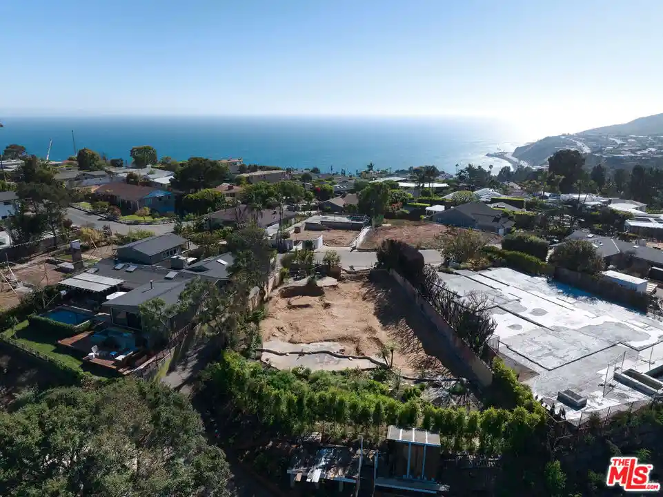 Photo 1 of Land for sale at 312 Bellino Dr, Pacific Palisades, CA 90272 | MLS# 26744061 | Listing updated on 2026-10-15