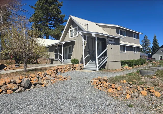 3rd image of 601 Delwood, Westwood, CA 96137 | MLS# SN26083324