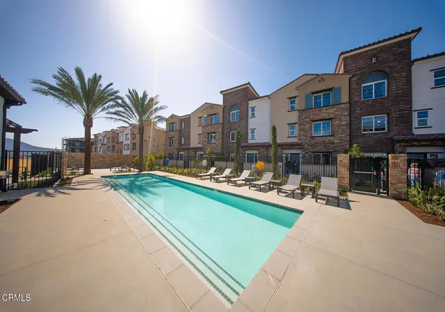 2nd image of 2852 Via Descanso, Camarillo, CA 93012 | MLS# V1-35857