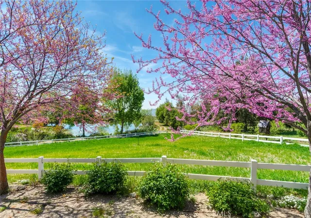 4th image of 37547 Oak Glen Rd, Yucaipa, CA 92399 | MLS# IG26080819