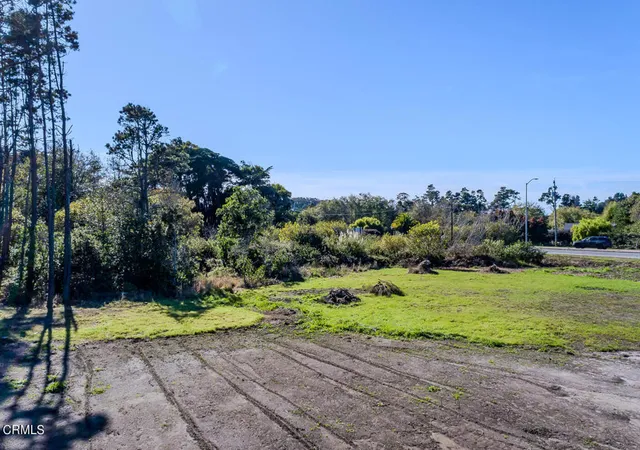 2nd image of 18451 Ca 1, Fort Bragg, CA 95437 | MLS# C1-11350
