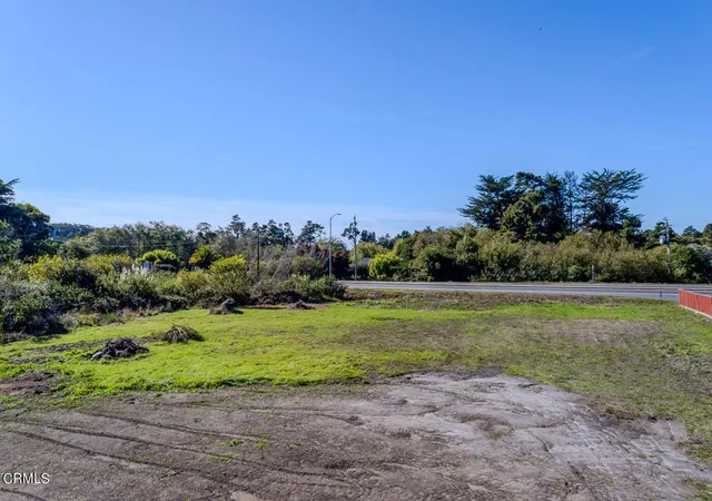 3rd image of 18451 Ca-1, Fort Bragg, CA 95437 | MLS# C1-11350