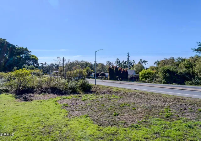 4th image of 18451 Ca-1, Fort Bragg, CA 95437 | MLS# C1-11350