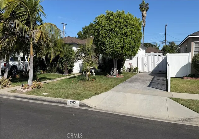 Photo 2 of Sale Pending at 8142 Shadyside, Whittier, CA 90606 | MLS# CV26083405 | Listing updated on 2026-06-12