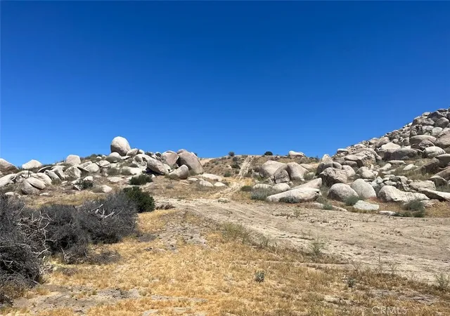 1st image of 0 Jojoba Rd, Aguanga, CA 92536 | MLS# SW26083440