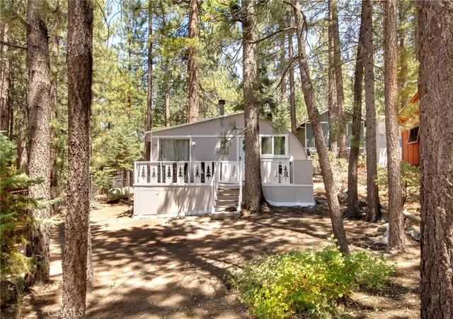 2nd image of 745 Eureka Dr, Big Bear Lake, CA 92315 | MLS# IG26083446
