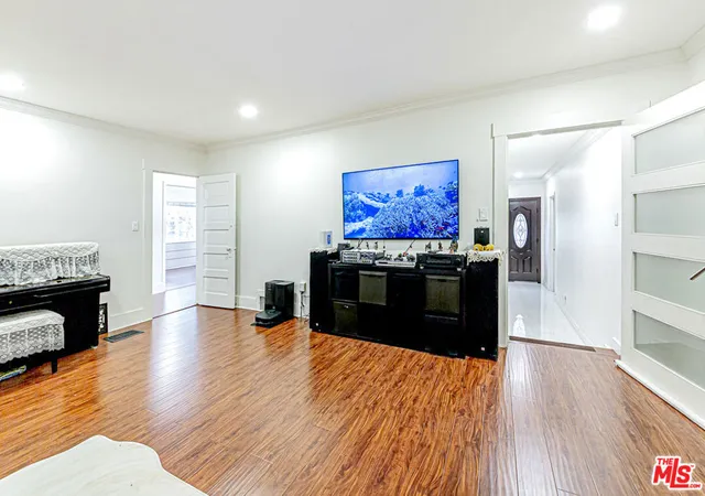 5th image of 4738 New York Ave, La Crescenta, CA 91214 | MLS# 26736865